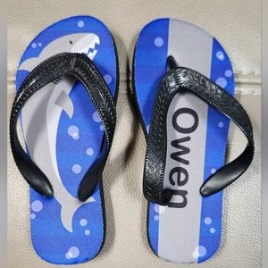 Personalized "OWEN" Little Boy Shark Flip Flops Sz 7.5 BIN M